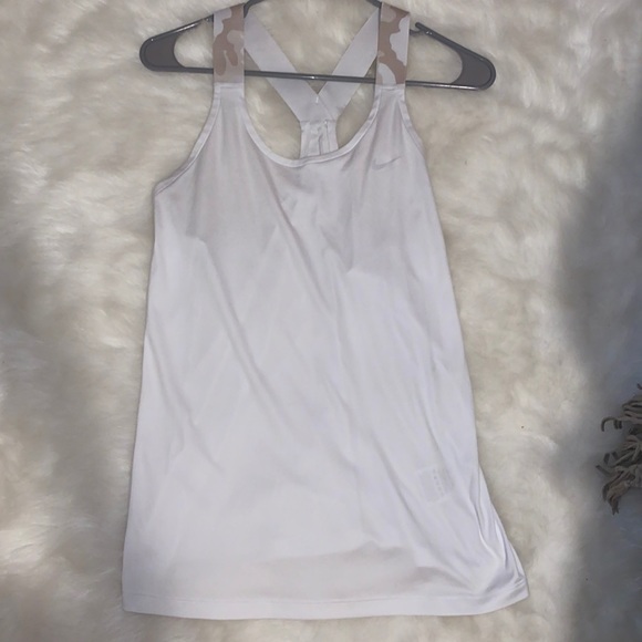 nike dri fit tank top - Picture 1 of 3